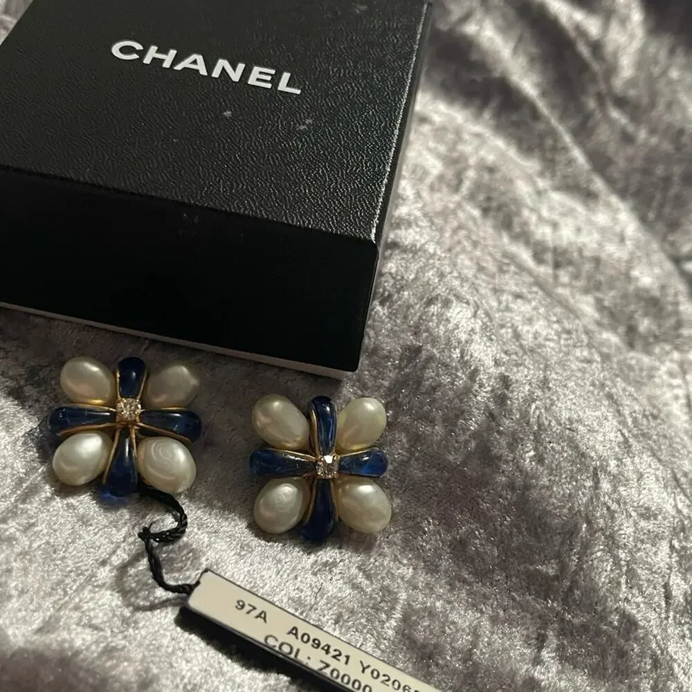 CHANEL Sapphire Gripoix, Pearl & Crystal CC Clip On Earrings Rare Vintage 1994
